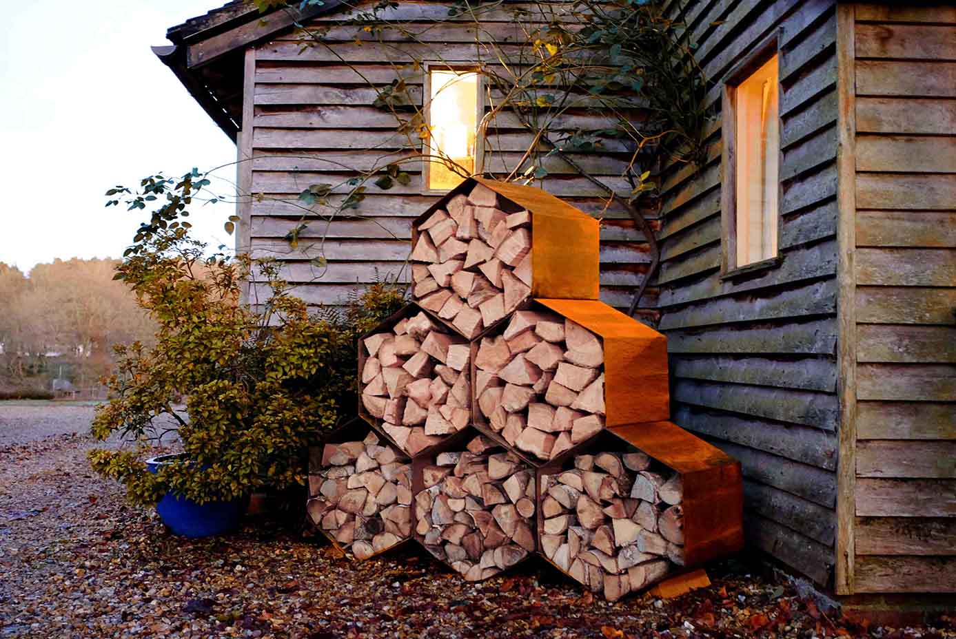 Woodstock Corten Steel Hexagons Log Store