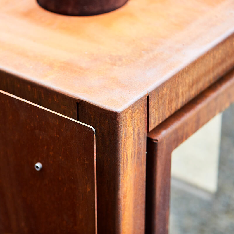 RB73-heat-shield-Quercus-parker-and-coop