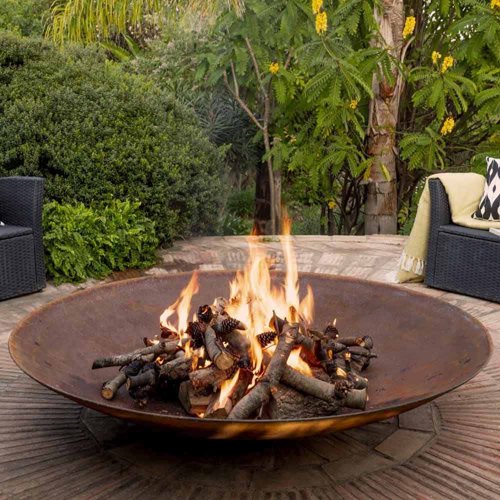 parker-and-coop-corten-steel-fire-bowl-firepit-rust-round