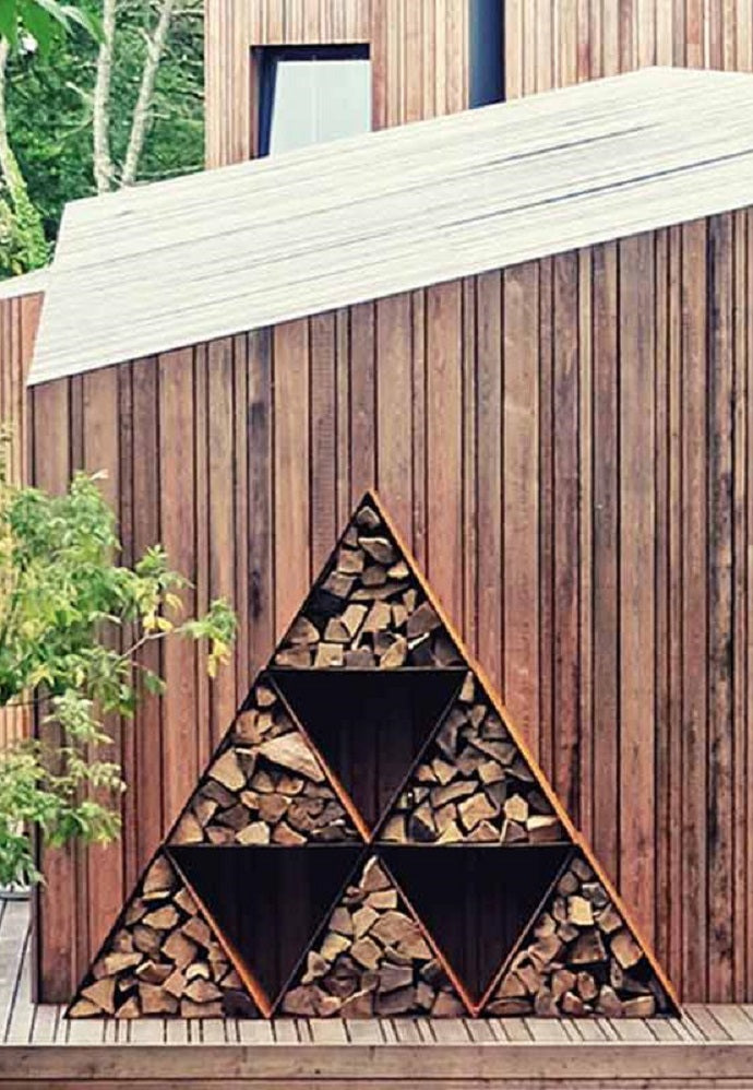 PARKER_AND_COOP_WOODSTOCK_TRIANGLES_LOGSTORES