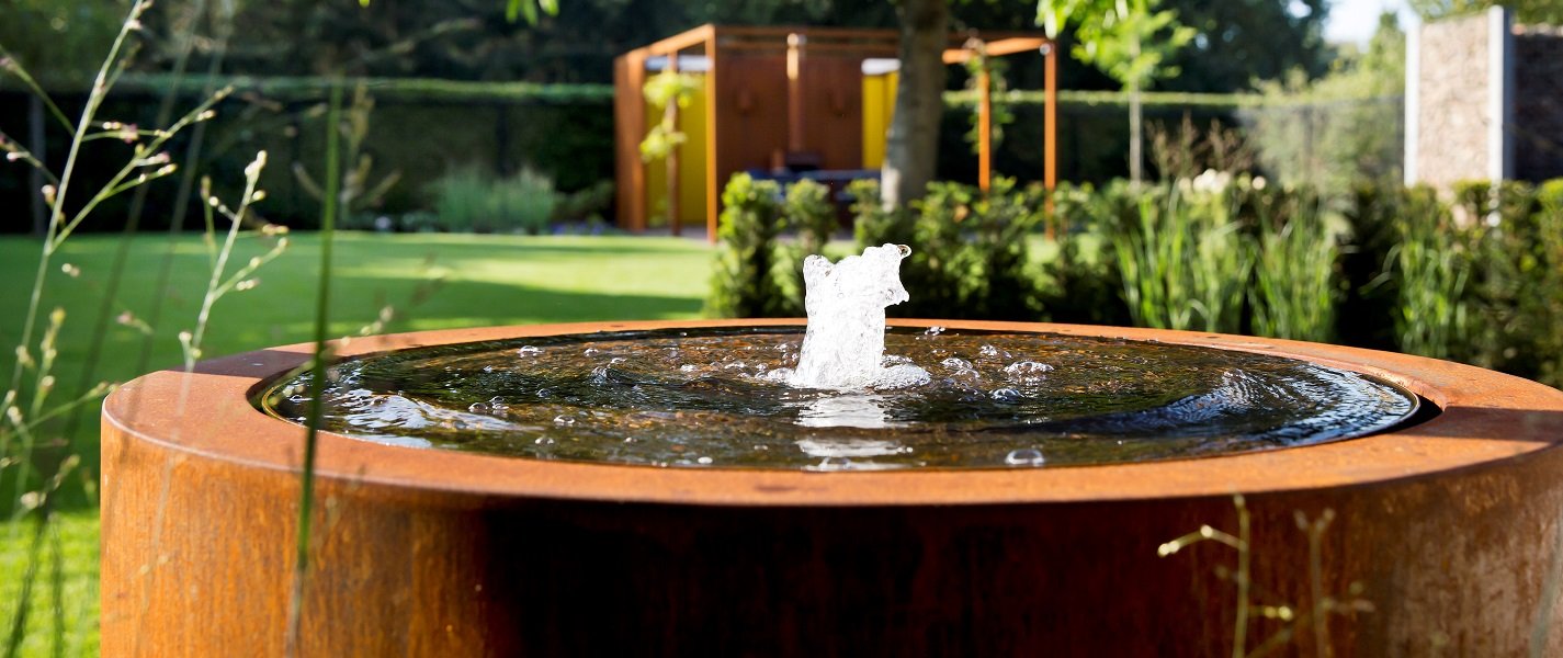 parker-and-coop-garden-water-feature-block-corten-steel-rust