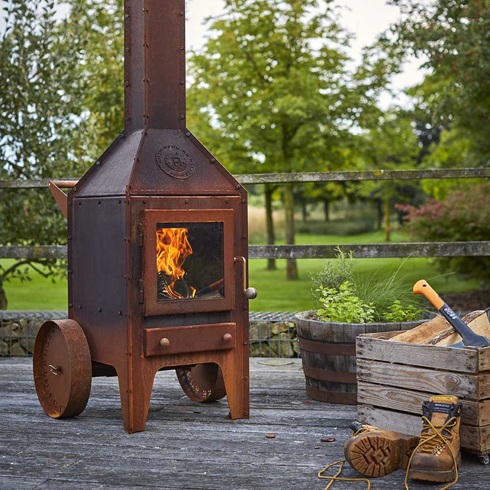 Bijuga-RB73-Parker-and-Coop-corten-rusted-outdoor-log-burner-stove-fire