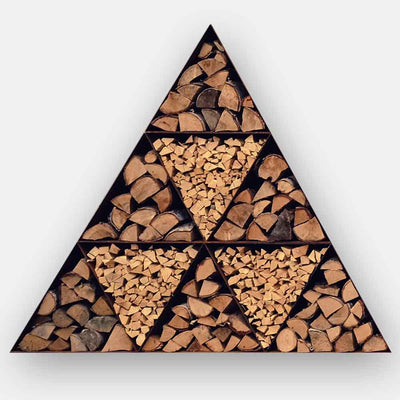 Dreiecke Holzaufbewahrung aus Cortenstahl